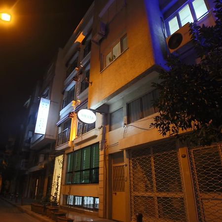 Siesta Apart Otel Izmir Bagian luar foto