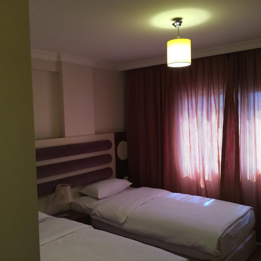 Siesta Apart Otel Izmir Bagian luar foto